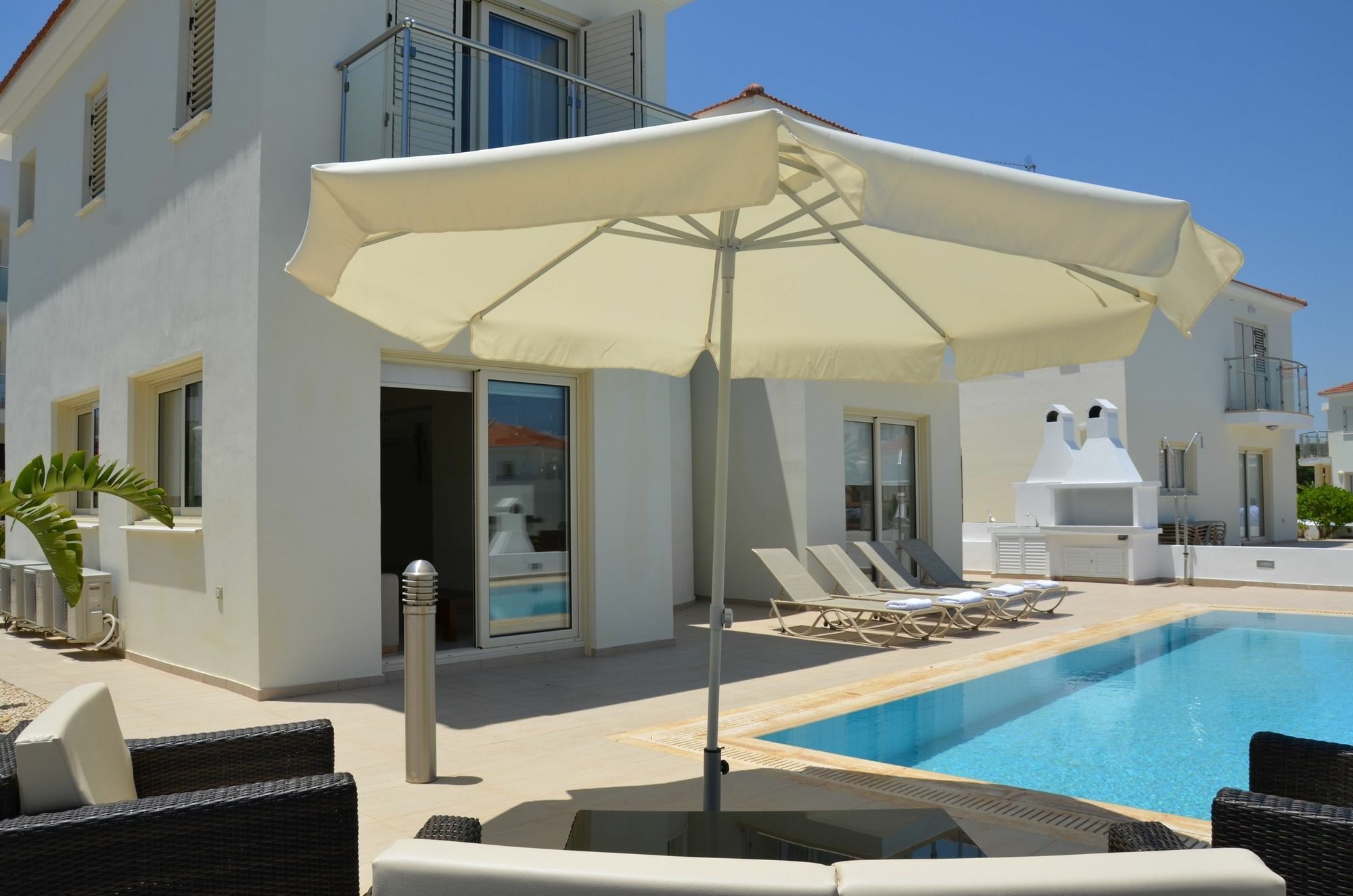 Athena Beach Villas Pernera Exterior foto